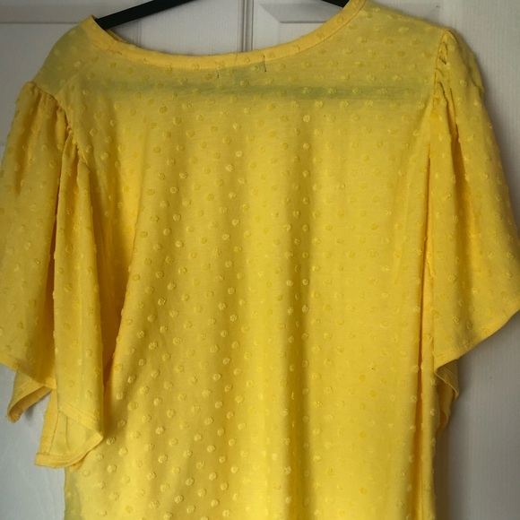 Boutique Top - Picture 5 of 5